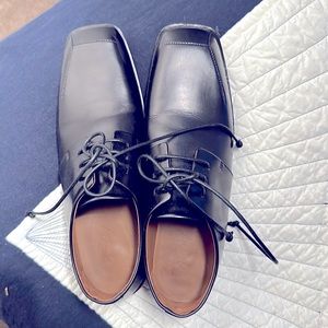 Marsell leather brogues / Sfaccia derby